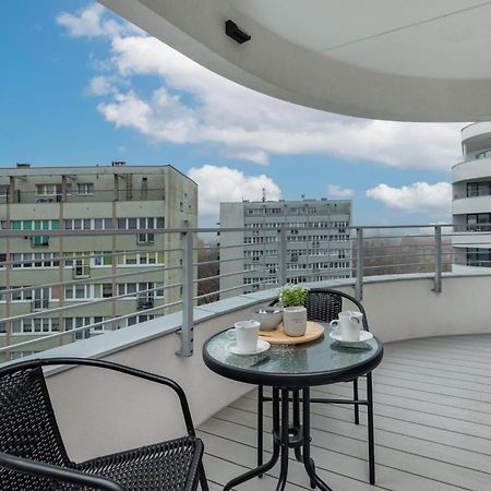 Sun Towers Lux Apartments By Renters Prestige سفينويتشي المظهر الخارجي الصورة