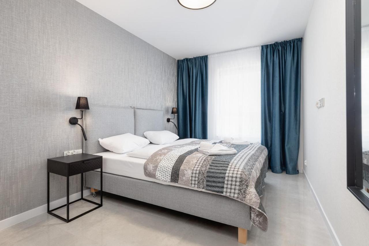 Sun Towers Lux Apartments By Renters Prestige سفينويتشي المظهر الخارجي الصورة