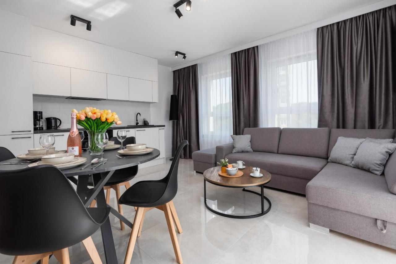 Sun Towers Lux Apartments By Renters Prestige سفينويتشي المظهر الخارجي الصورة