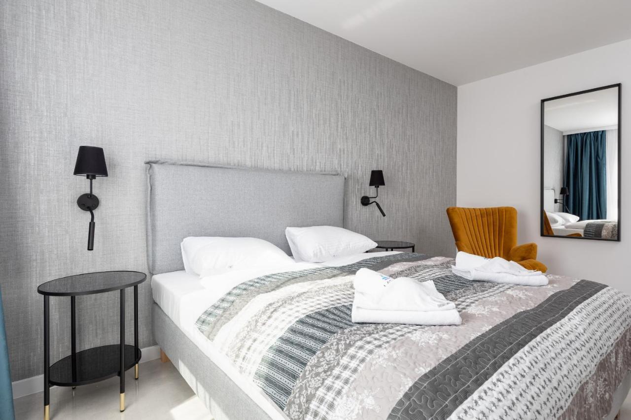 Sun Towers Lux Apartments By Renters Prestige سفينويتشي المظهر الخارجي الصورة