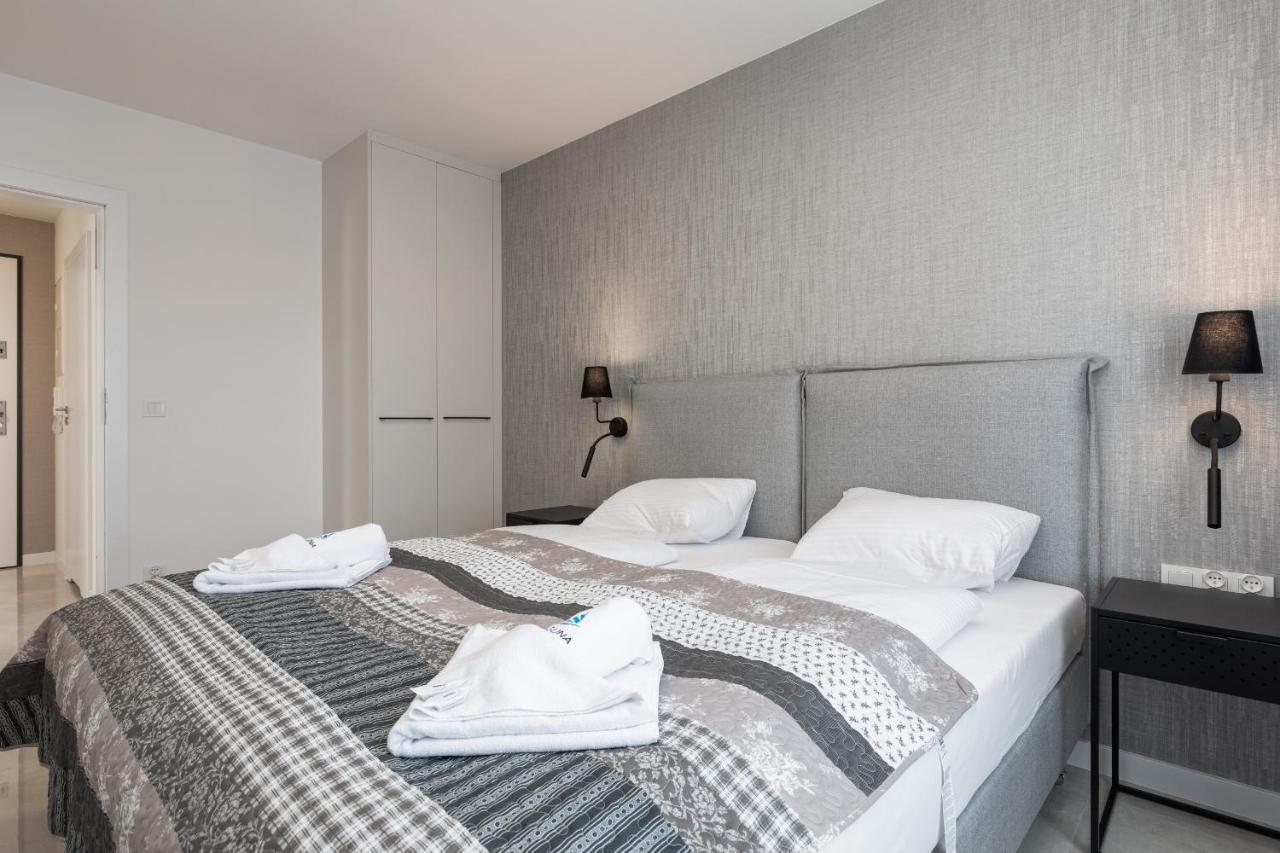 Sun Towers Lux Apartments By Renters Prestige سفينويتشي المظهر الخارجي الصورة